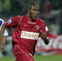 GALLIQUIO, TITULAR LA NATIONALA - John Galliquio, fundasul lui Dinamo, a fost - International