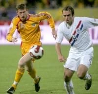 dupa ce golurile sale au dus steaua �n grupele ligii, fundasul a marcat si pentru nationala, pentru