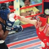 o noua vedeta se impune �n lot. ronald gavril tinteste o medalie la national de box pleaca astazi